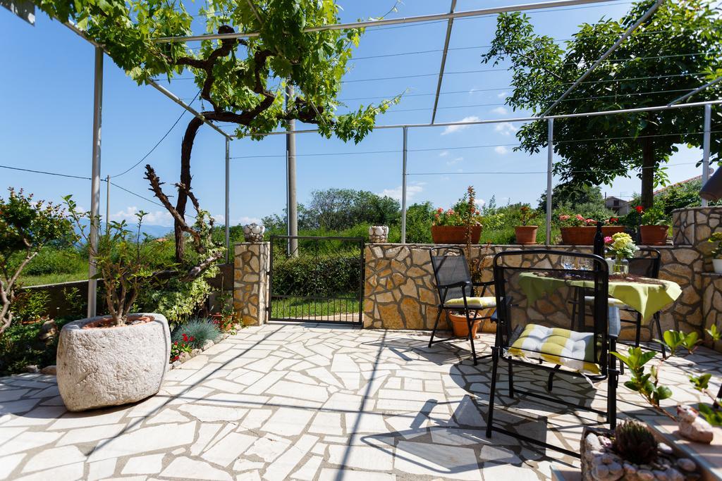 Apartmani Anica Risika Exterior photo