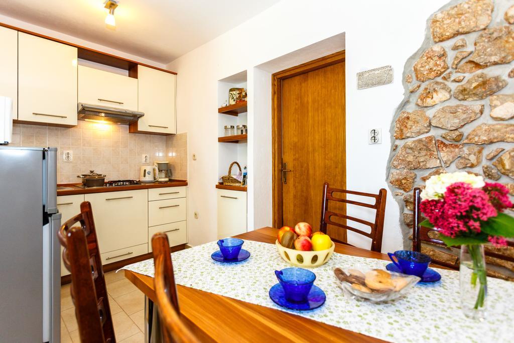 Apartmani Anica Risika Exterior photo